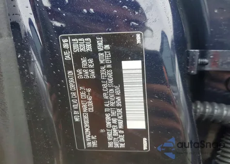 2017 Volvo S90 T6 Momentum из США, поврежденный, VIN YV1A22MK3H1003853